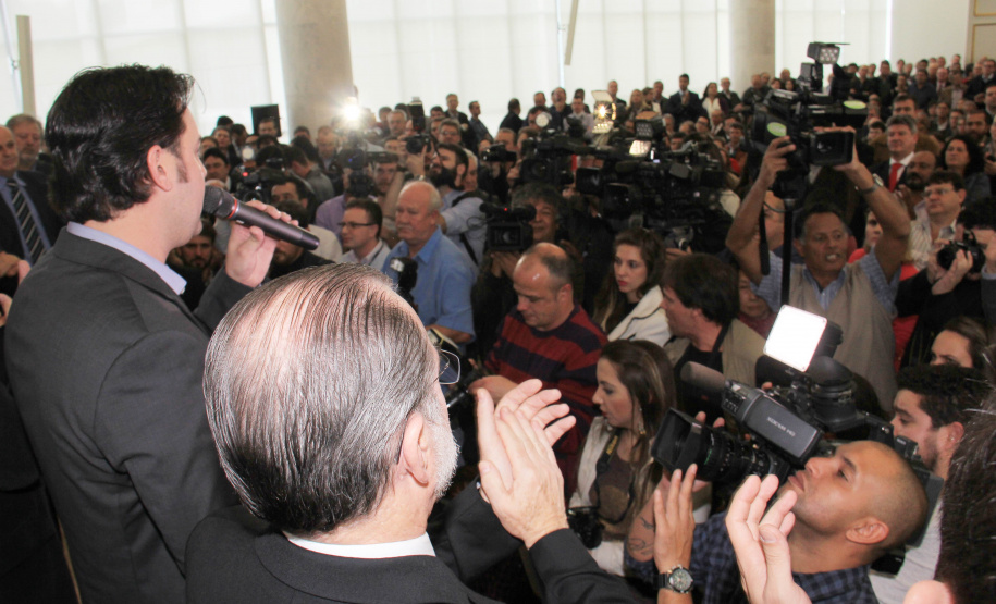 Gestão municipalista do Paraná garante R$ 120 milhões para obras, saneamento, saúde e fomenta emprego e renda nas cidades