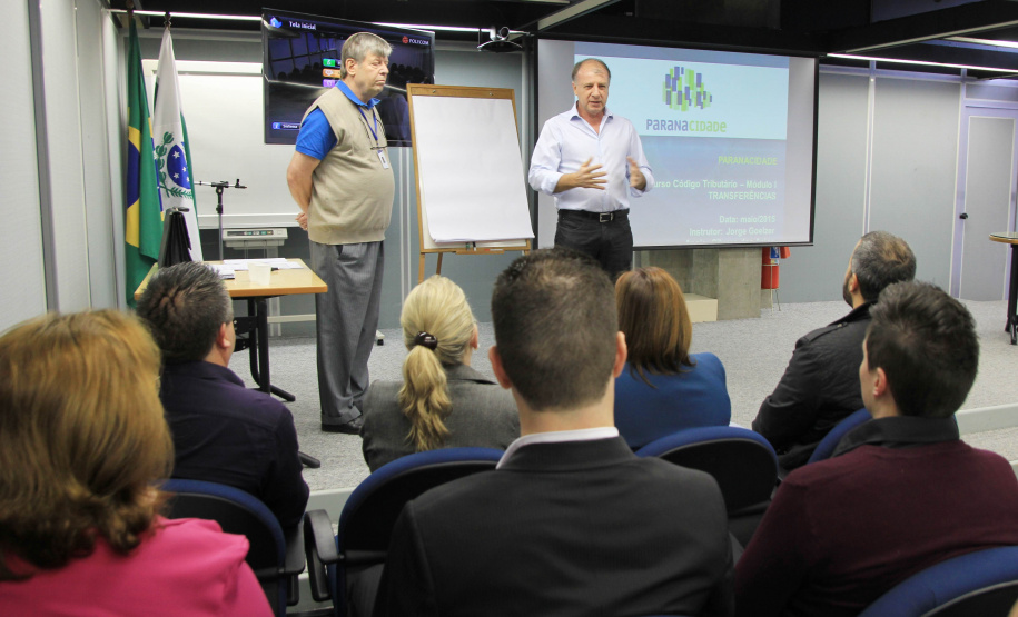 Curso de Revisão e Atualização do Código Tributário Municipal, da SEDU/Paracidade, traz desafios aos participantes