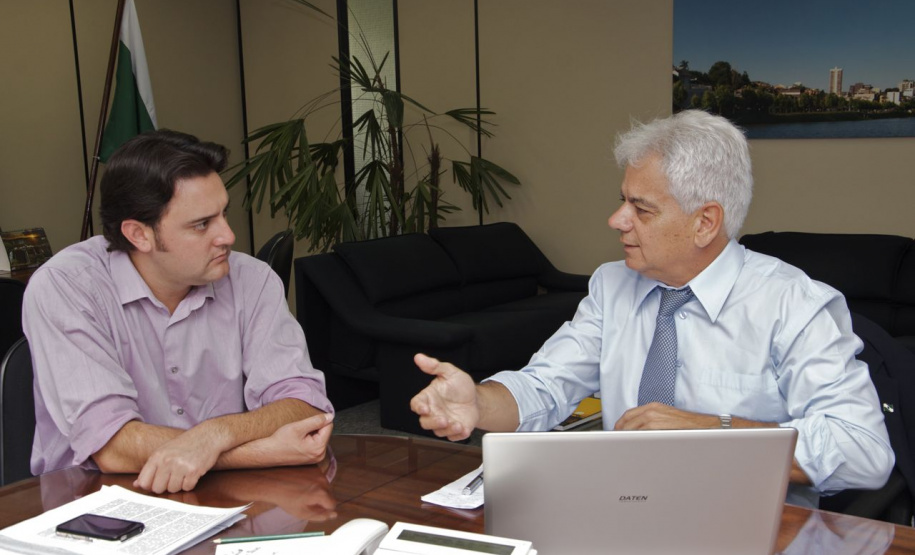 “Um estado preparado para desafios começa pela qualificação dos servidores”, afirma o secretário da SEDU, Ratinho Junior