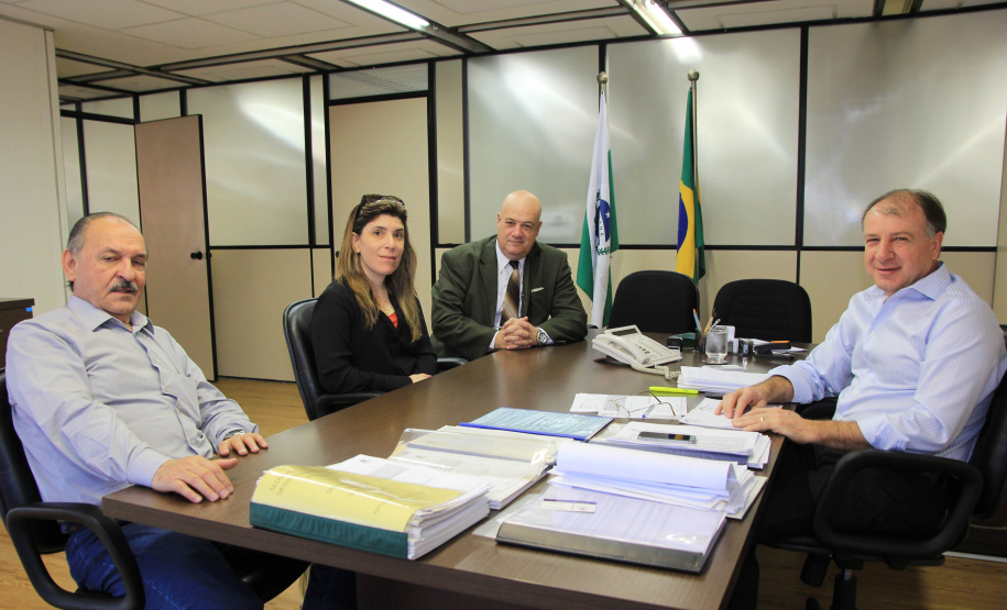 SEDU recebe nova leva de prefeitos, entre eles o que está na lista dos 100 melhores do País