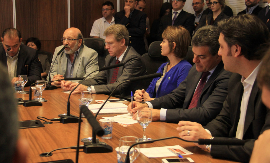 Richa apresenta o moderno sistema de bilhetagem eletrônica do transporte metropolitano