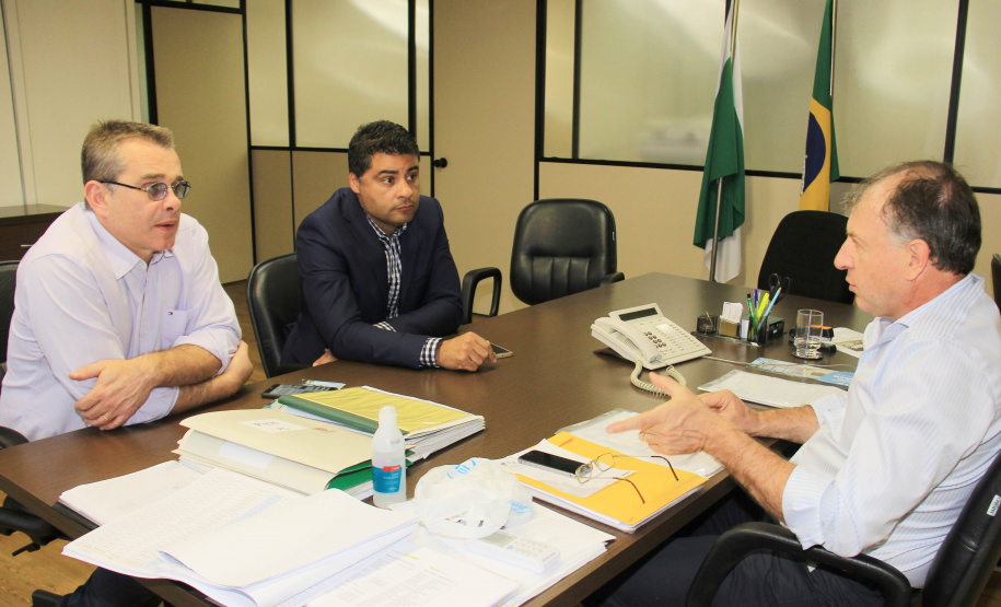 Crise do País dá início à cultura do uso da bicicleta em municípios do Paraná