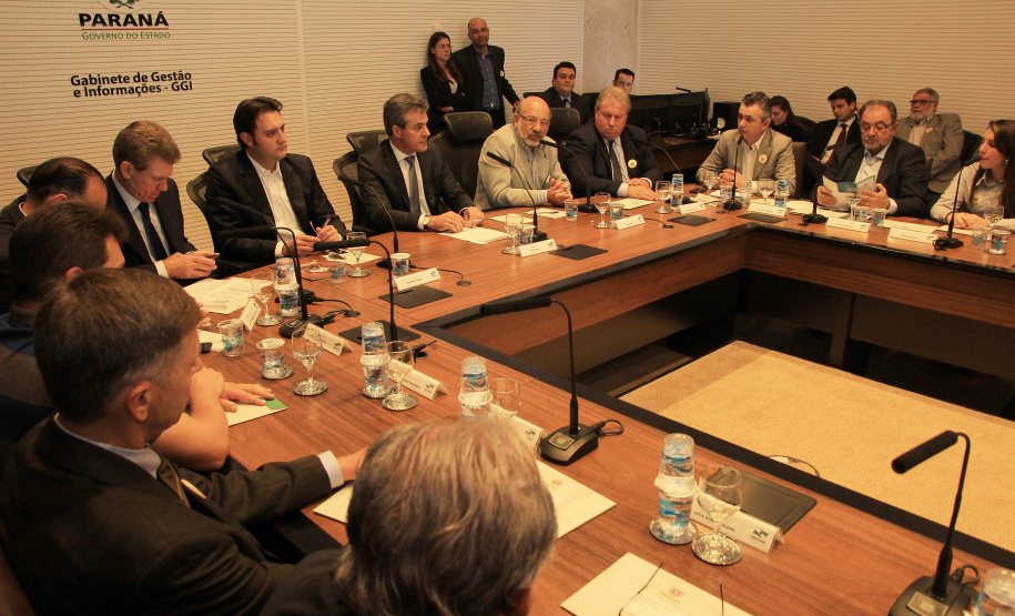 Posse de novos conselheiros da COMEC dá maior força à instituição e à Região Metropolitana de Curitiba