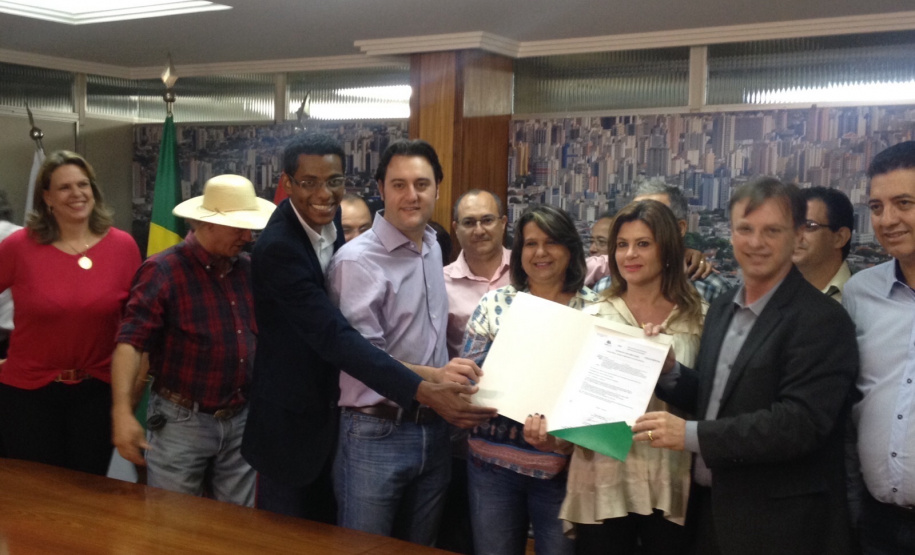 Ratinho Junior leva benefícios à população de Londrina e Região, inclusive à Avenida Saul Elkind