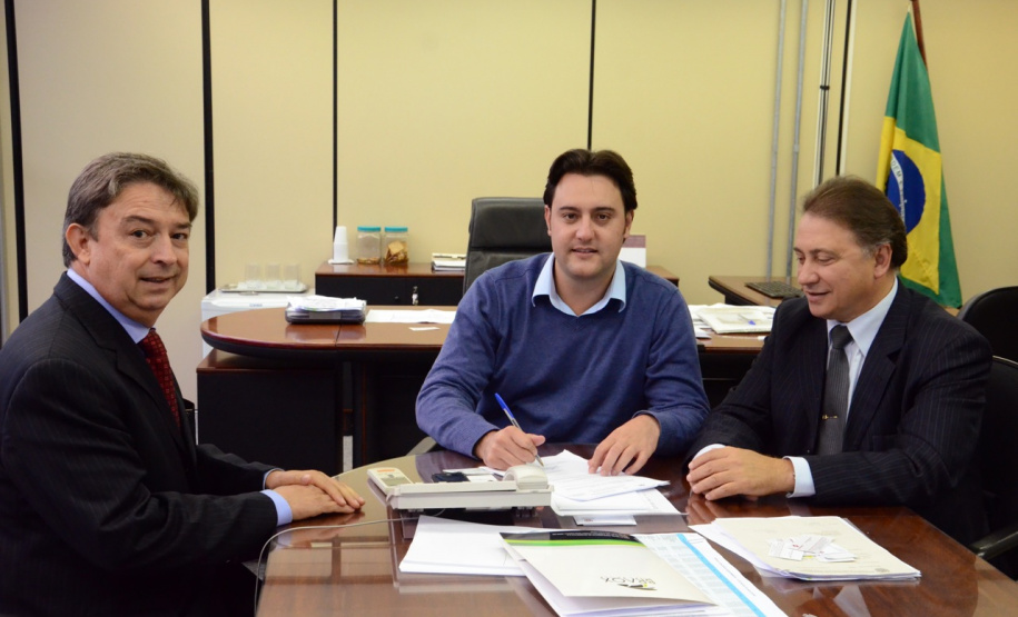 Governo do Paraná destina verbas para a área de saúde de Nova Olímpia