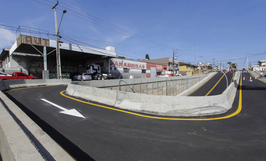 Inaugurada trincheira que agiliza o trânsito e dá maior segurança à população em Ponta Grossa