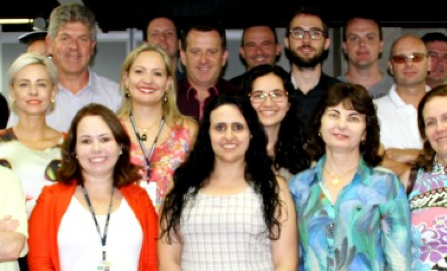 Curso de Pós-Graduação Franco-Brasileiro apresenta o “Projeto Caminho das Águas” como parte da solução às enchentes em São José dos Pinhais