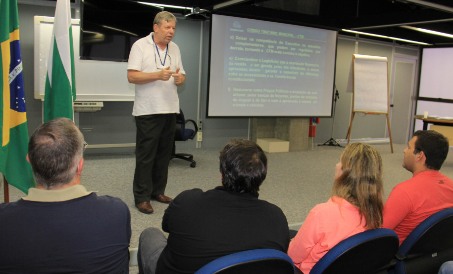 Curso de Revisão e Atualização do Código Tributário Municipal é inédito em gestão pública no País