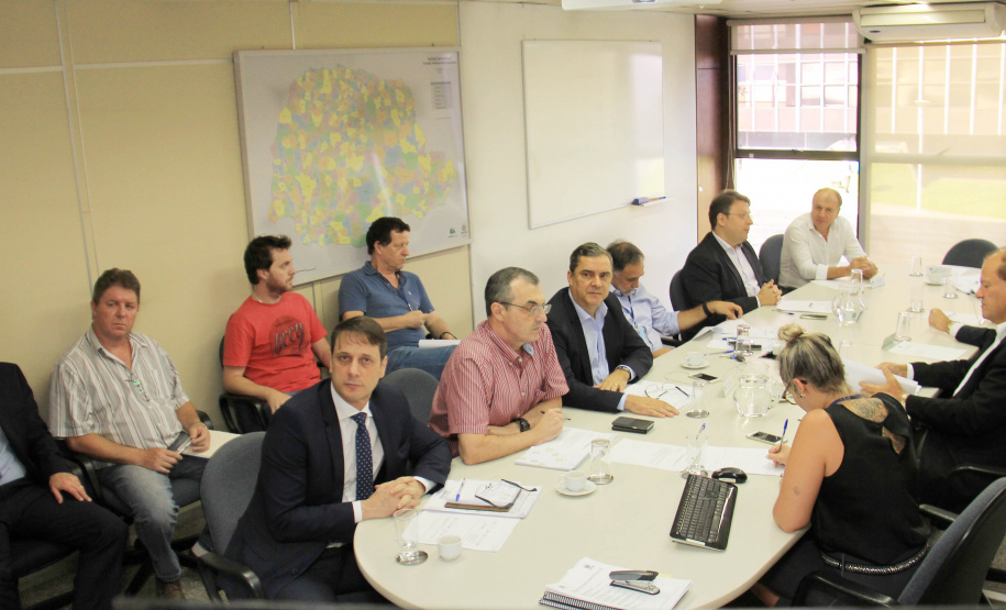 Até 02 de julho o Paraná terá de transformar em obras e serviços cerca de R$ 130 milhões de projetos que tramitam na STN