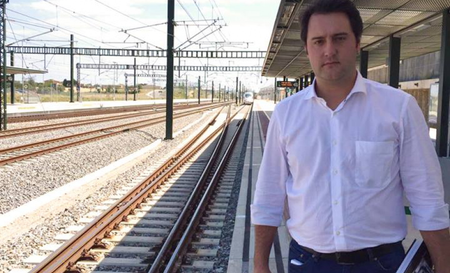 Ratinho Junior traz da Europa exemplos de sucesso para o Paraná