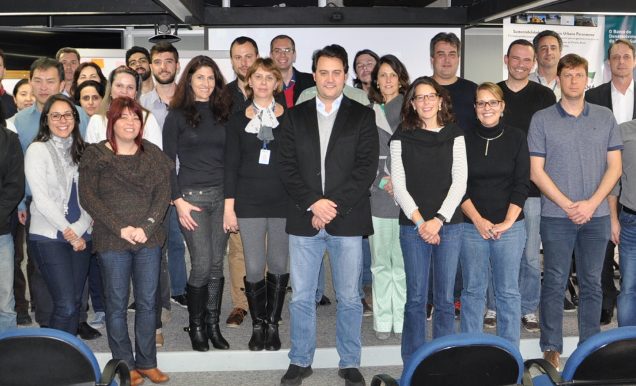 Termina o 1º Curso de Pós-Graduação Franco-Brasileiro sobre “Sustentabilidade do Território Urbano Paranaense” valorizando a excelência da gestão pública