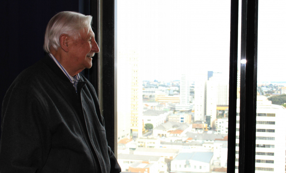 “Fazer a diferença é obrigação do gestor público”, afirma Ratinho Junior