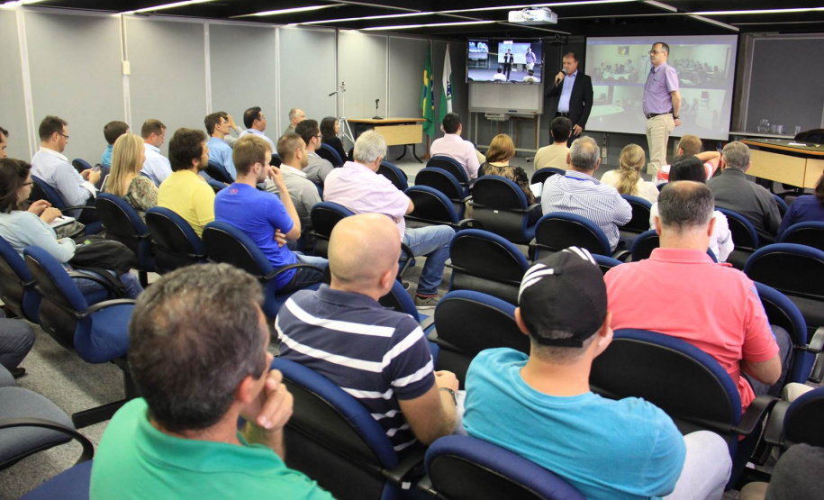 SEDU/Paranacidade e gestores públicos buscam excelência nos serviços públicos em  “Soluções para Cidades, Ruas do Futuro”