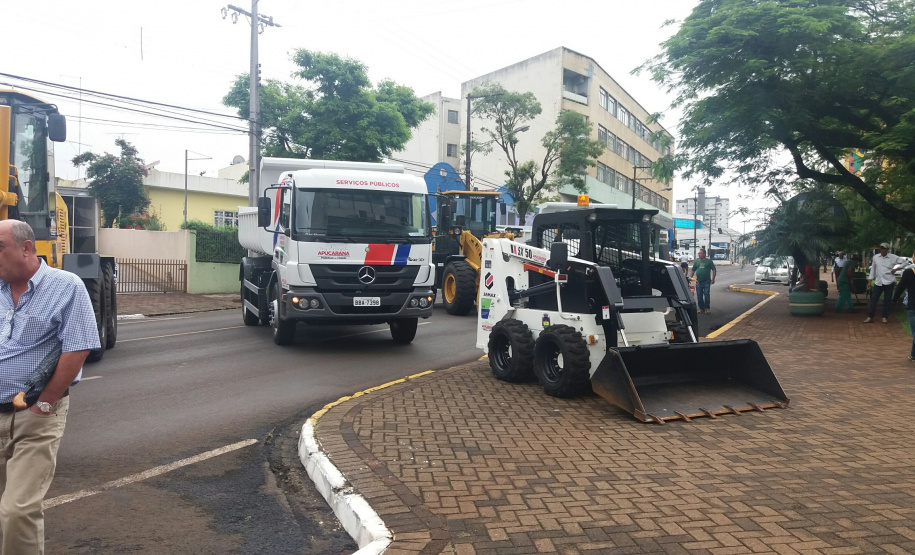 Apucarana comemora 73 anos de emancipação política e recebe obras e veículos do Governo do Paraná