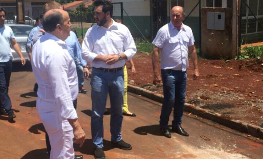 Ratinho Junior se reúne com o prefeito e secretários municipais de Maringá para expor Programas e Projetos da SEDU/Paranacidade