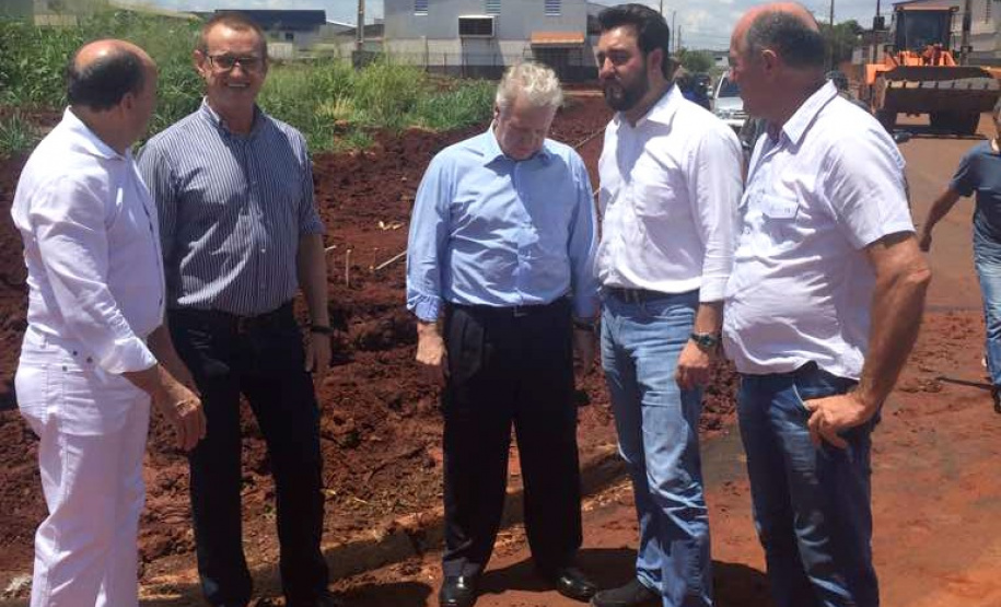 Ratinho Junior se reúne com o prefeito e secretários municipais de Maringá para expor Programas e Projetos da SEDU/Paranacidade