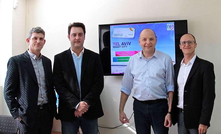 Ratinho Junior busca em Tel Aviv o melhor modelo de “Cidades Inteligentes” para o Paraná