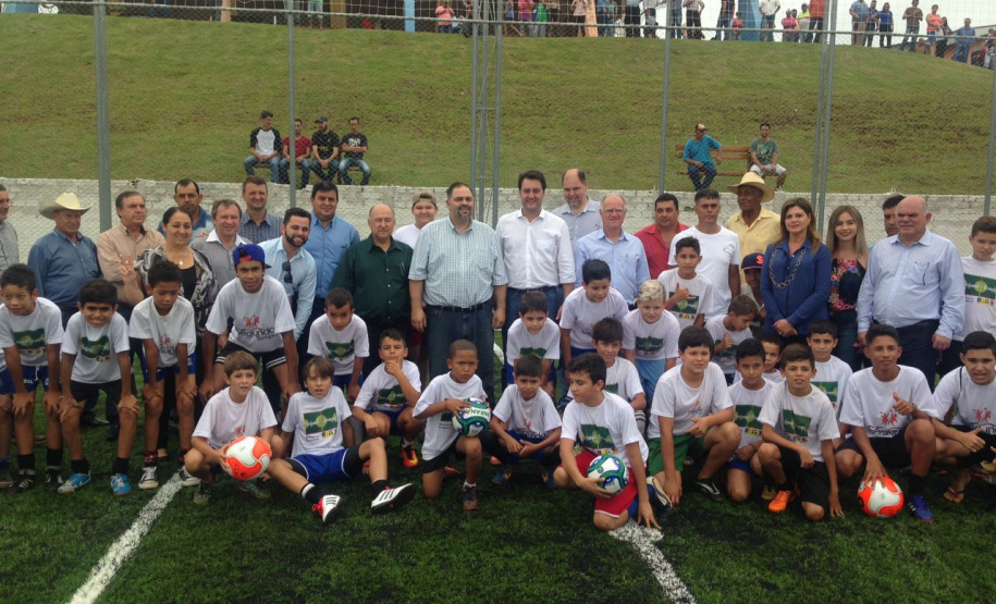 No aniversário de 28 anos Godoy Moreira ganha o “Meu Campinho” com infraestrutura de lazer para toda a família