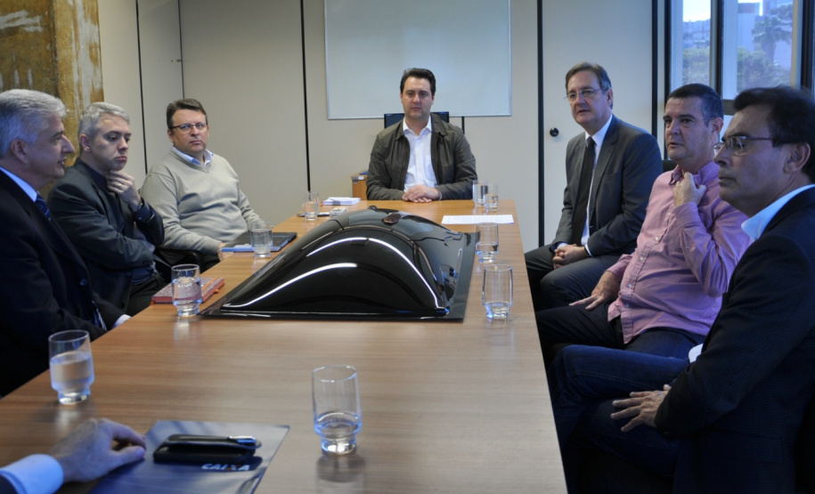 Convênio entre SEDU /Paranacidade e CEF agiliza projetos às Prefeituras do Paraná, sem ônus às partes