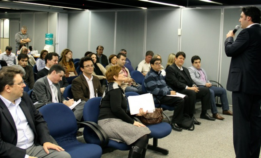 Missão do BID estreita relações e visita obras do Programa Paraná Urbano III