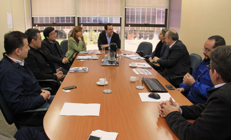 BRDE de Santa Catarina busca expertise na SEDU/Paranacidade