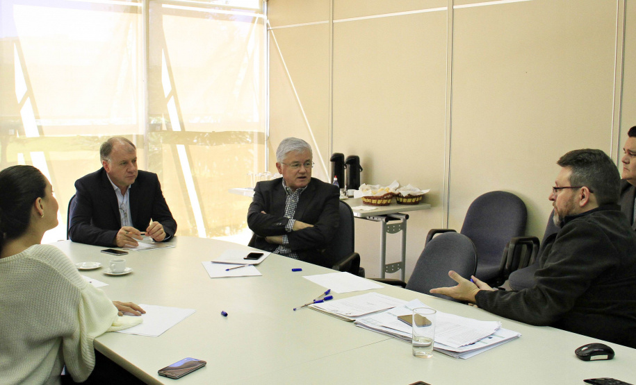 SEDU/Paranacidade e Casa Civil buscam ferramentas para a transparência no acompanhamento de obras no Paraná