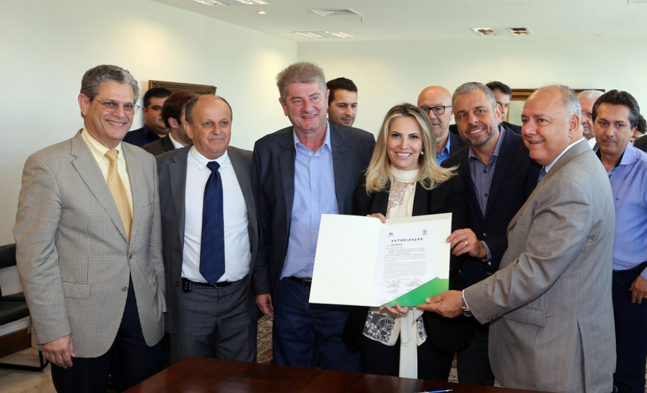 Governo libera recursos para projetos urbanos em 11 municípios