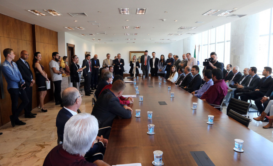 A governadora Cida Borghetti durante assinatura de convênios para municipios. - Curitiba/Pr, 24.04.2018 - Foto Jonas Oliveira/Governadoria
