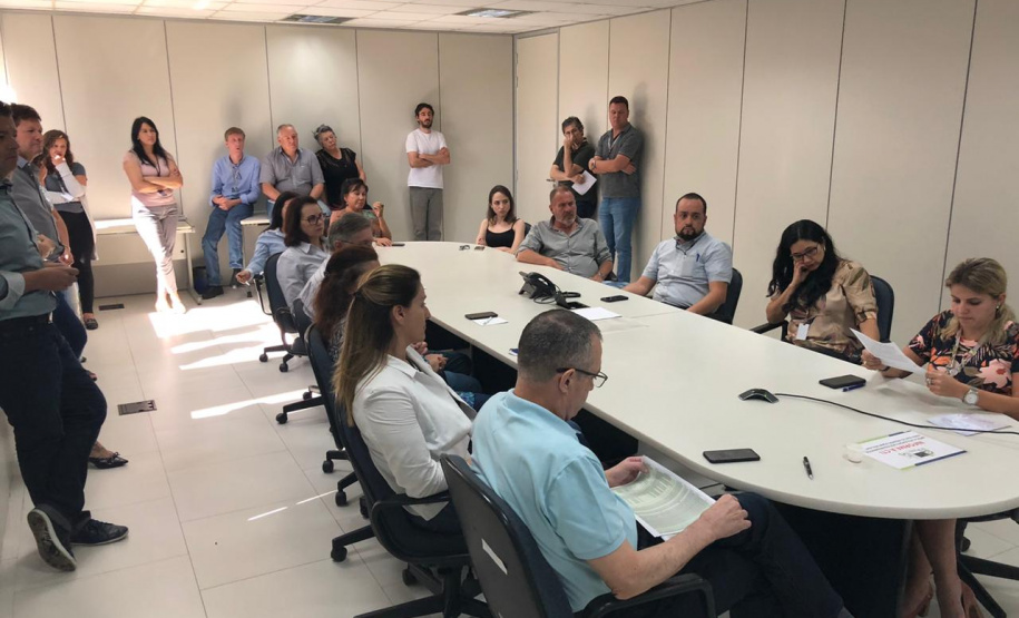 Escritórios Regionais do Paranacidade recebem orientação para a implantação do Programa Ilumina Paraná