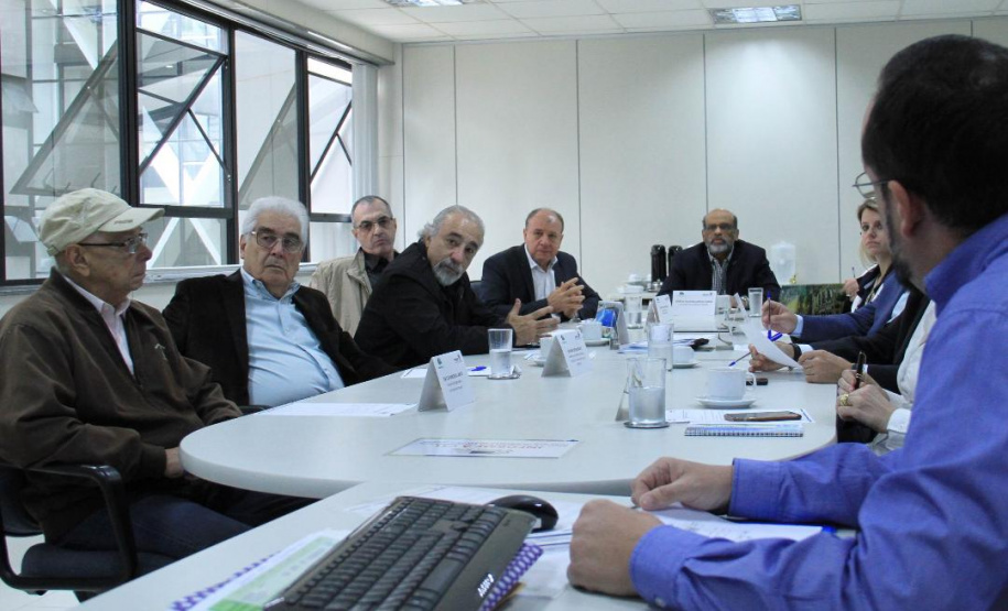 Em última reunião do ano, o Conselho de Administração do Paranacidade avalia orçamentos de 2019 e 2020
