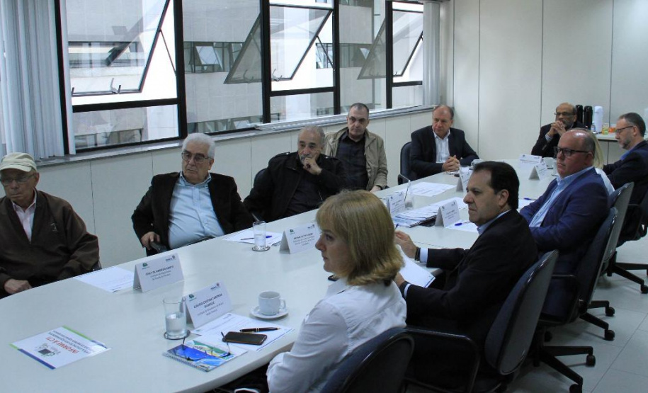 Em última reunião do ano, o Conselho de Administração do Paranacidade avalia orçamentos de 2019 e 2020