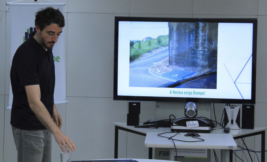 SEDU/PARANACIDADE apresentam Programas para o Desenvolvimento Urbano a integrantes do CAU/PR