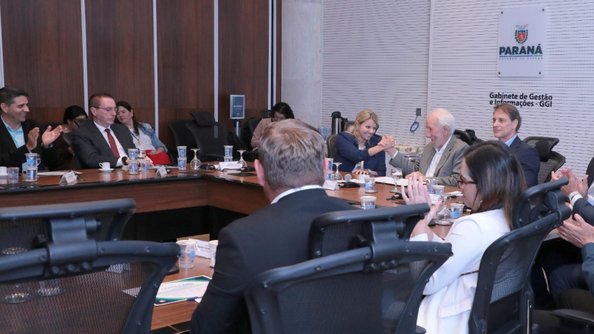 Municípios do Paraná recebem Certificados pelo Melhor Desempenho em seus Projetos 