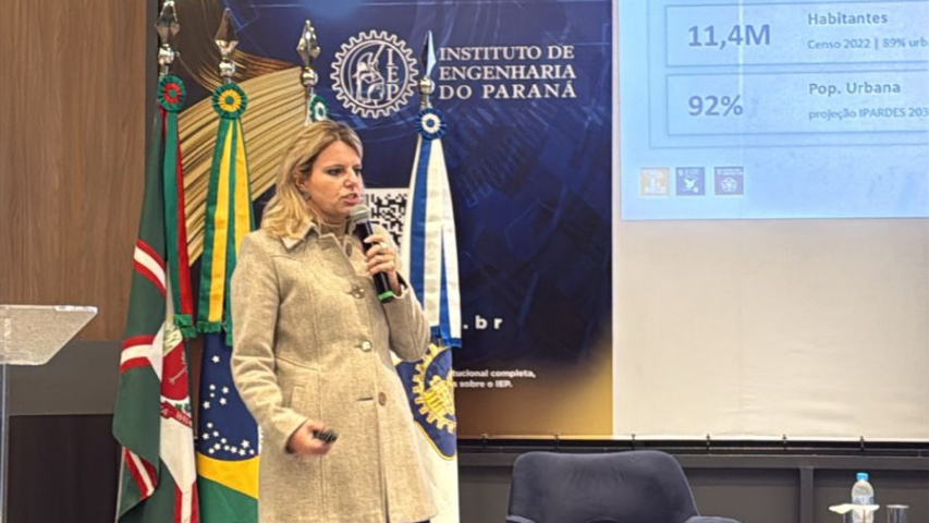 Em palestra no IEP, Camila Mileke Scucato recomenda Caminhos para Superar Desafios em Infraestrutura Urbana e Obras Públicas 